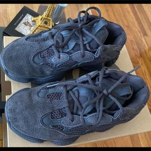 Yeezy 500 Utility Black